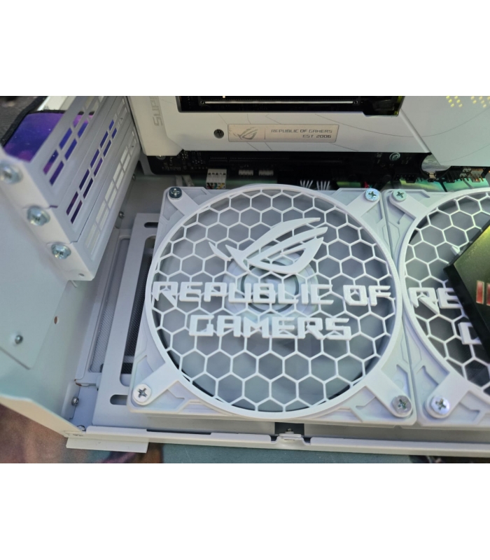 Republic of Gamers Fan Grill